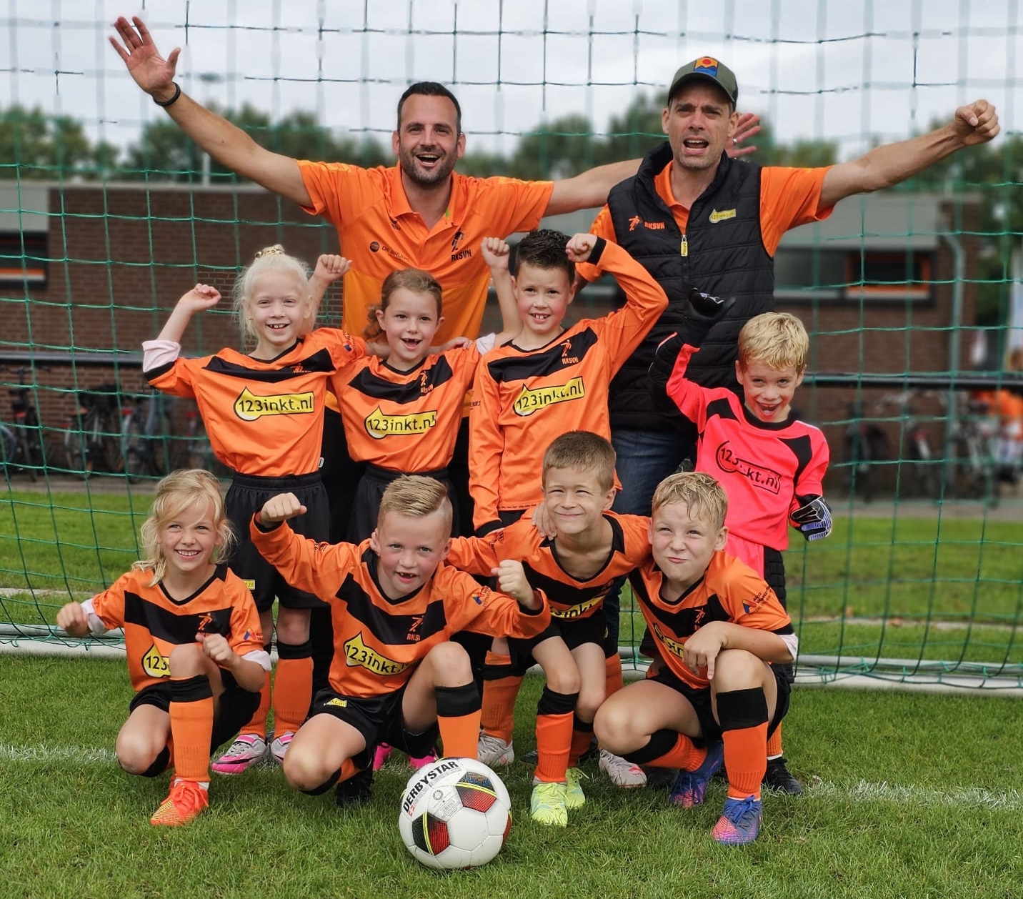 Nog geen foto beschikbaar van dit team.
